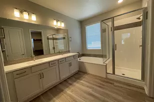 16241 W Soft Wind Dr, Surprise, AZ 85387 - Photo 19