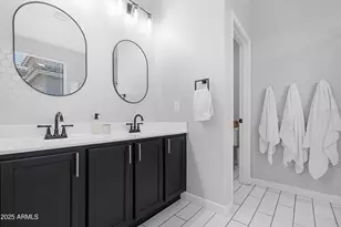 18264 N Hoskin Dr, Maricopa, AZ 85138 - Photo 23