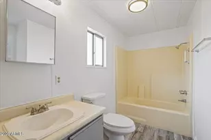 2121 N Center St, Mesa, AZ 85201 - Photo 17