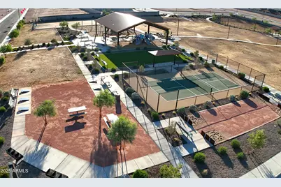 18184 W Creedance Boulevard, Surprise, AZ 85387 - Photo 27