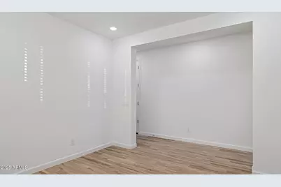 27334 N 69th Drive, Peoria, AZ 85383 - Photo 13