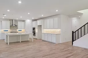 27334 N 69th Dr, Peoria, AZ 85383 - Photo 15