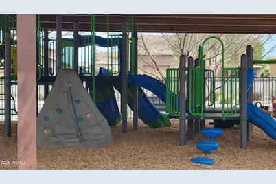 18180 W Creedance Boulevard, Surprise, AZ 85387 - Photo 13