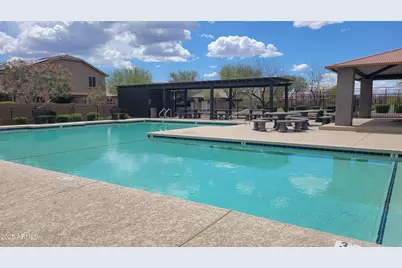 18180 W Creedance Boulevard, Surprise, AZ 85387 - Photo 11