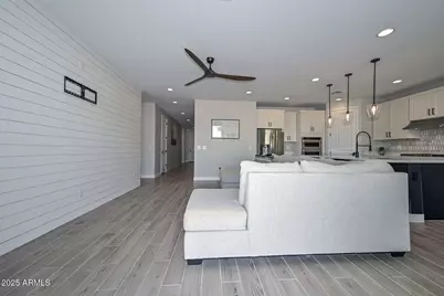 26428 N Thornhill Drive, Peoria, AZ 85383 - Photo 15