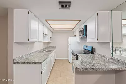 4141 N 31st Street #325, Phoenix, AZ 85016 - Photo 9