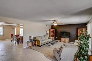 13207 W Kodiak Dr, Sun City West, AZ 85375 - Photo 9