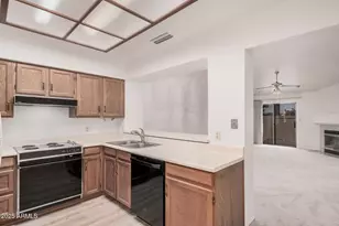 945 N Pasadena, Mesa, AZ 85201 - Photo 17