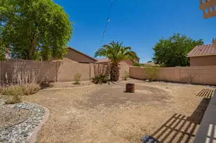 17592 W Young St, Surprise, AZ 85388 - Photo 31