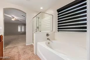 18193 W Saguaro Ln, Surprise, AZ 85388 - Photo 21