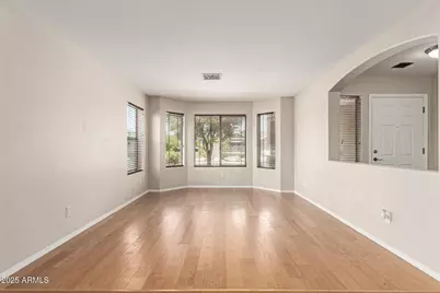 18193 W Saguaro Lane, Surprise, AZ 85388 - Photo 5