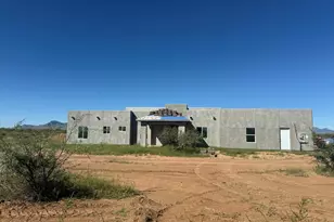 10042 La Tierra Roja Dr, Hereford, AZ 85615 - Photo 5