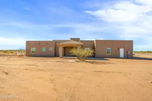 10042 La Tierra Roja Dr, Hereford, AZ 85615 - Photo 1