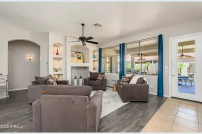 17832 W Addie Lane, Surprise, AZ 85374 - Photo 9