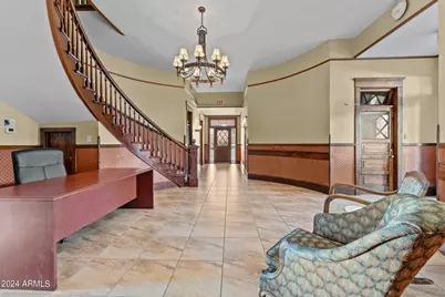 1 E Apache Street, Wickenburg, AZ 85390 - Photo 9