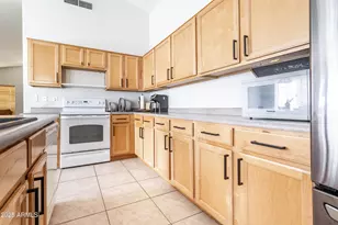 10245 N 93rd Dr, Peoria, AZ 85345 - Photo 11