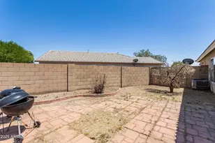 10245 N 93rd Dr, Peoria, AZ 85345 - Photo 7