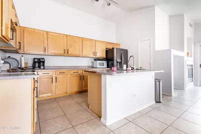 10245 N 93rd Drive, Peoria, AZ 85345 - Photo 9