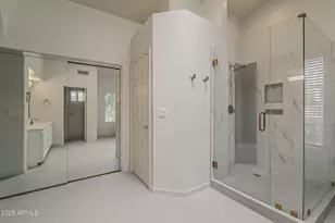 1612 E Glenhaven Dr, Phoenix, AZ 85048 - Photo 33