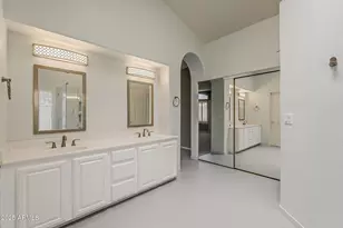 1612 E Glenhaven Dr, Phoenix, AZ 85048 - Photo 35