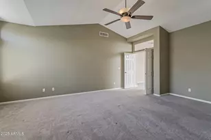 1612 E Glenhaven Dr, Phoenix, AZ 85048 - Photo 31