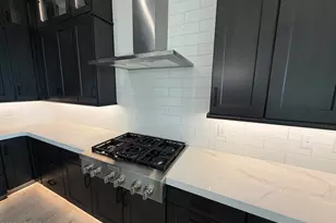 1151 E Peach Tree Dr, Chandler, AZ 85249 - Photo 7