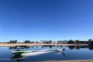 26106 S Spring Mountain Trail, Buckeye, AZ 85326 - Photo 23