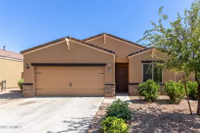 8221 W Atlantis, Phoenix, AZ 85043 - Photo 1