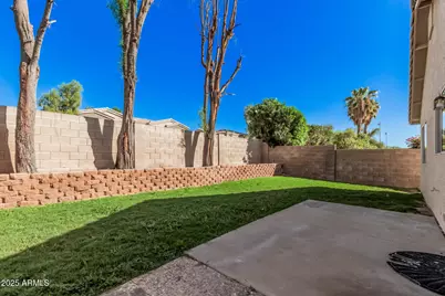 21627 N 29th Drive, Phoenix, AZ 85027 - Photo 31