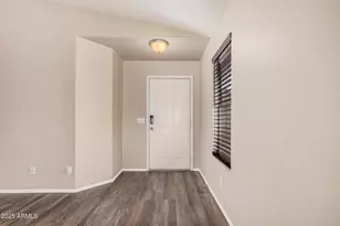 21627 N 29th Dr, Phoenix, AZ 85027 - Photo 7