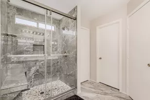 21627 N 29th Dr, Phoenix, AZ 85027 - Photo 19