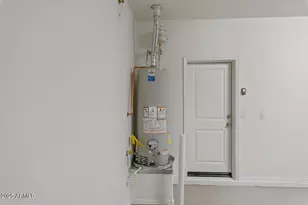 17182 W Oberlin Way, Surprise, AZ 85387 - Photo 25