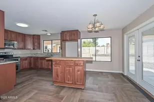 2732 E Villa Rita Dr, Phoenix, AZ 85032 - Photo 15