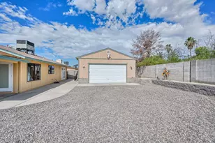 2732 E Villa Rita Dr, Phoenix, AZ 85032 - Photo 31