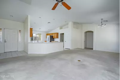 11056 E Neville Avenue, Mesa, AZ 85209 - Photo 5