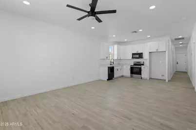 14055 S Berwick Road, Arizona City, AZ 85123 - Photo 13