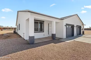 14055 S Berwick Rd, Arizona City, AZ 85123 - Photo 1