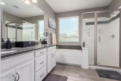 20762 E Canary Way E, Queen Creek, AZ 85142 - Photo 15