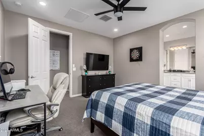 20762 E Canary Way E, Queen Creek, AZ 85142 - Photo 13