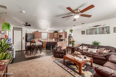 512 W Claessens Drive, Morristown, AZ 85342 - Photo 5