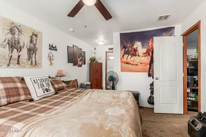 512 W Claessens Drive, Morristown, AZ 85342 - Photo 11