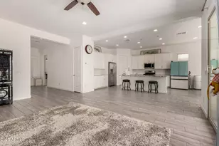 24393 N 169th Dr, Surprise, AZ 85387 - Photo 11