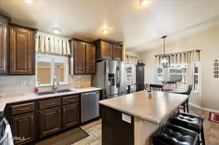 650 N Hawes Rd, Mesa, AZ 85207 - Photo 9