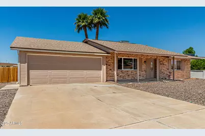 10216 N 110th Avenue, Sun City, AZ 85351 - Photo 3