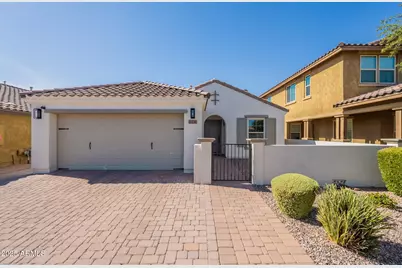 10236 E Kinetic Drive, Mesa, AZ 85212 - Photo 1