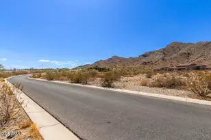 21393 W Mountain Cove Pl, Buckeye, AZ 85396 - Photo 9