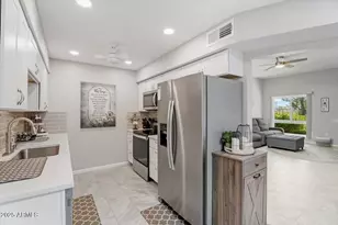 14234 N Newcastle Dr, Sun City, AZ 85351 - Photo 5