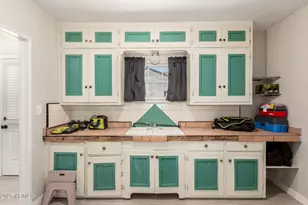 146 S Robson, Mesa, AZ 85210 - Photo 23