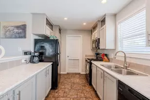 625 W McKellips Rd, Mesa, AZ 85201 - Photo 9