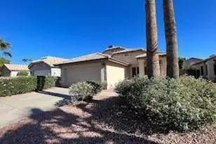 4261 E Rosemonte Dr, Phoenix, AZ 85050 - Photo 1